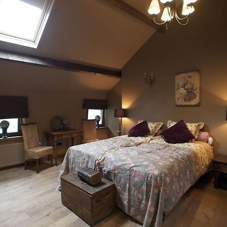 Breusjterhofke Bed & Breakfast Eijsden Bagian luar foto